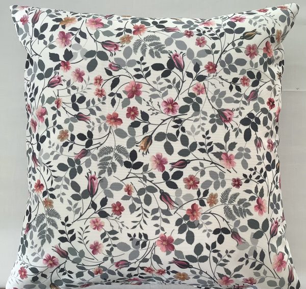 Rose Garden white