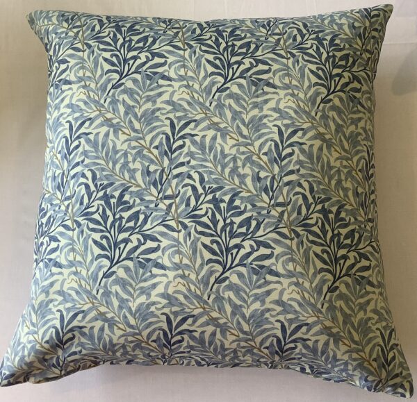 Willow Boughs light blue